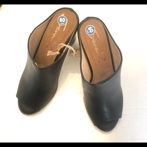 Seven 7 Peep Toe Mules in Navy Blue Size 8 and 8 - Picture 3 of 7